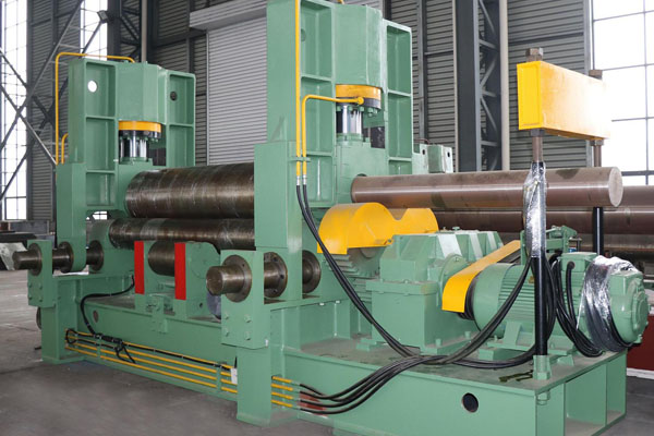 上輥萬能式卷板機(jī)，還不了解嗎